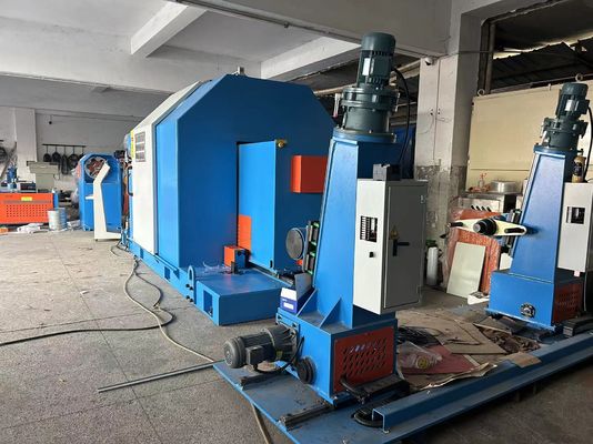 7*1.38  4*1.5 4*2.5 Wire Twisting Equipment Cantilever Type