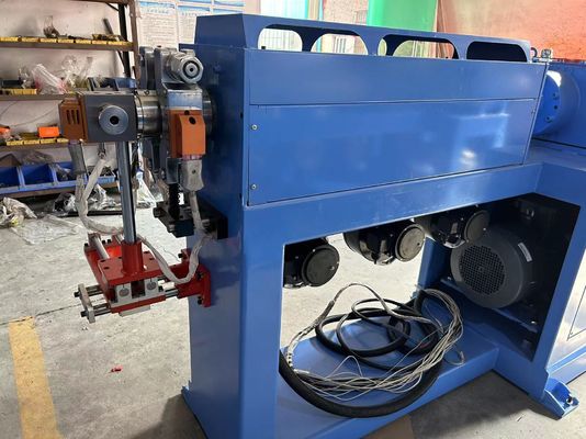 Hongli 50 Extruder Machine Cable 90kg/h Wire Extruder Machinery