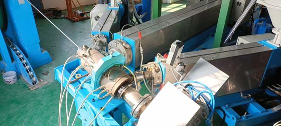 Hongli CCV Lines XLPE 6-35Kv 3 Layer Co Extruder Machine For Power Cable 240