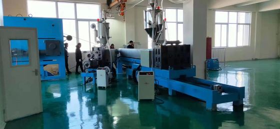 132Kv Three Layer Co Extrusion Machine CCV Line With PLC Siemens