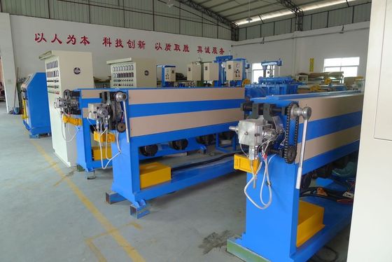 1.5 2.5 Wire Extruding Machine , Jacket Sheath Cable Extrusion Line