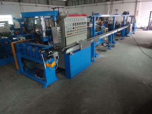 1.5 2.5 House Cable Extruder Machine 22kw 140kg/h Wire Extruder Machinery